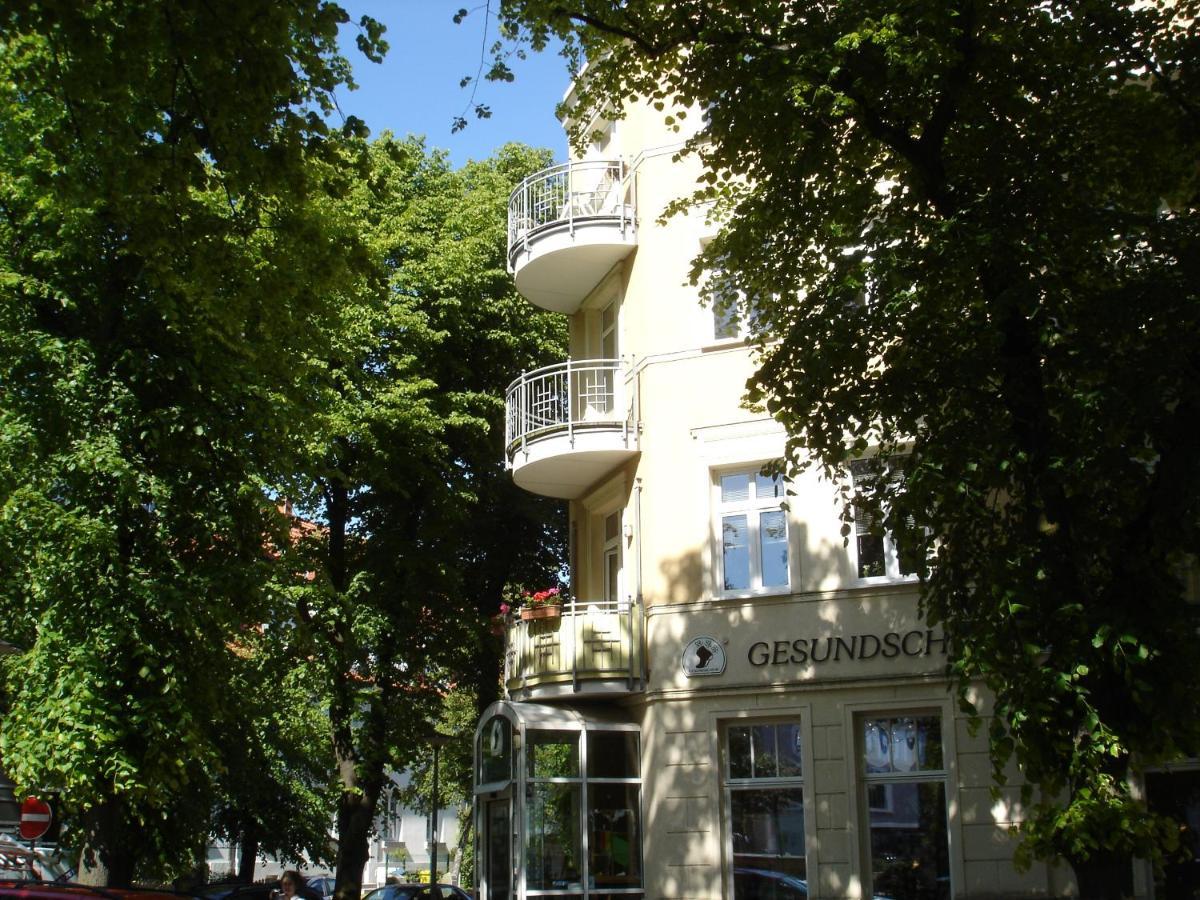 Ferienwohnung Heinrich-Heine-Straße App 09 - Parkblick Rostock Exterior foto